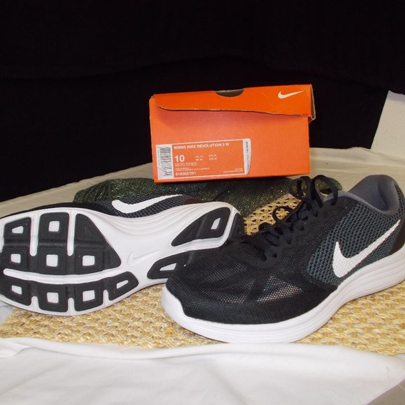 nike revolution 3 sears